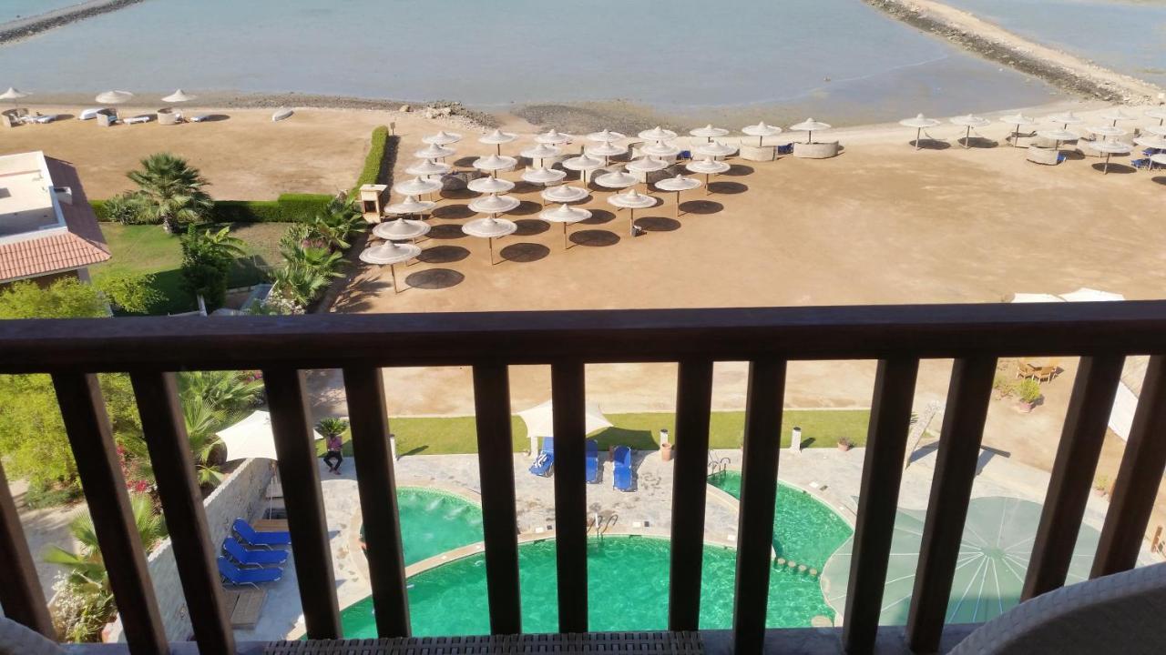 Beachview Turtles Apartment Hurghada Exterior photo