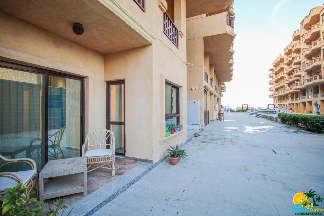 Beachview Turtles Apartment Hurghada Exterior photo